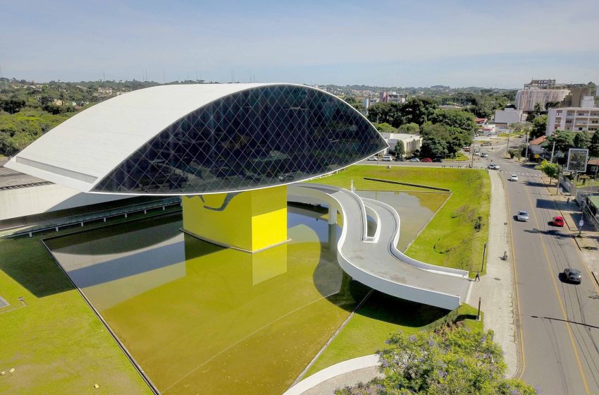  Museu Oscar Niemeyer terá horários especiais no fim de ano