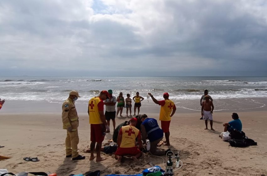  Homem fica em estado grave após se afogar em Matinhos