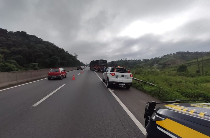  Motoristas enfrentam 13 quilômetros de lentidão na BR-277