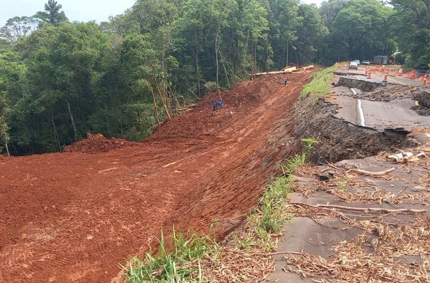  Paraná tem quatro pontos com bloqueios de rodovias