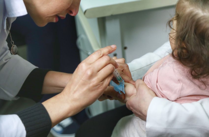  Vacinação de crianças de até um ano cresce no Paraná