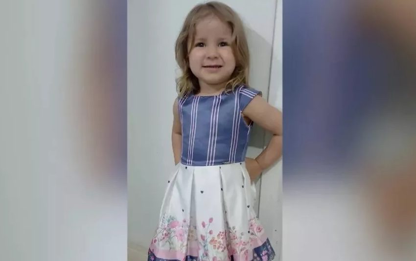  Mãe biológica é suspeita de raptar menina de 3 anos