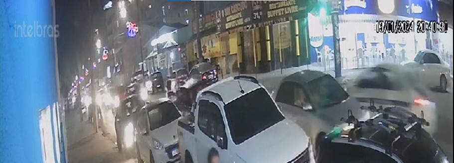 Polícia procura motorista de táxi que atropelou cadeirante em Guaratuba