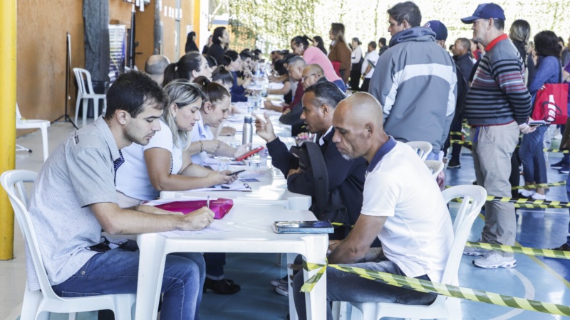  Sine de Curitiba promove mutirão de emprego em três regionais