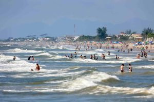 Praias paranaenses estão entre as mais limpas do Brasil