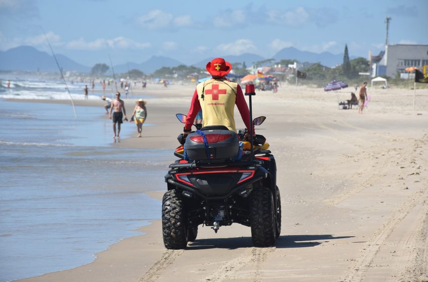  Praias do Paraná estão limpas e aptas para banho