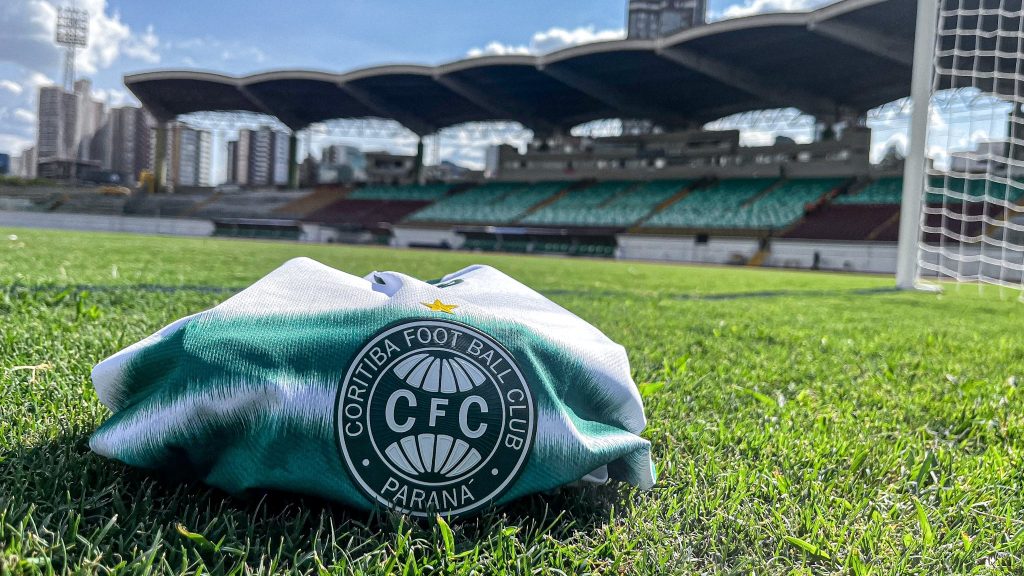 Com pior campanha na Série B, Coritiba entra em férias