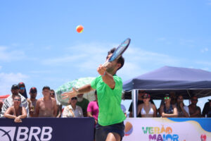Brasileiros vencem Mundial de Beach Tennis em Caiobá