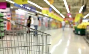 Atendimento prioritário nas filas de supermercados pode ser ampliado