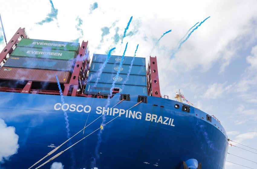  Com porta-contêiner chinês, Paranaguá estreia nova rota marítima