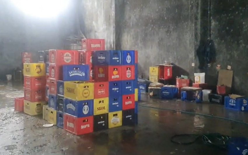 PM fecha fábrica de falsificação de bebidas na região metropolitana