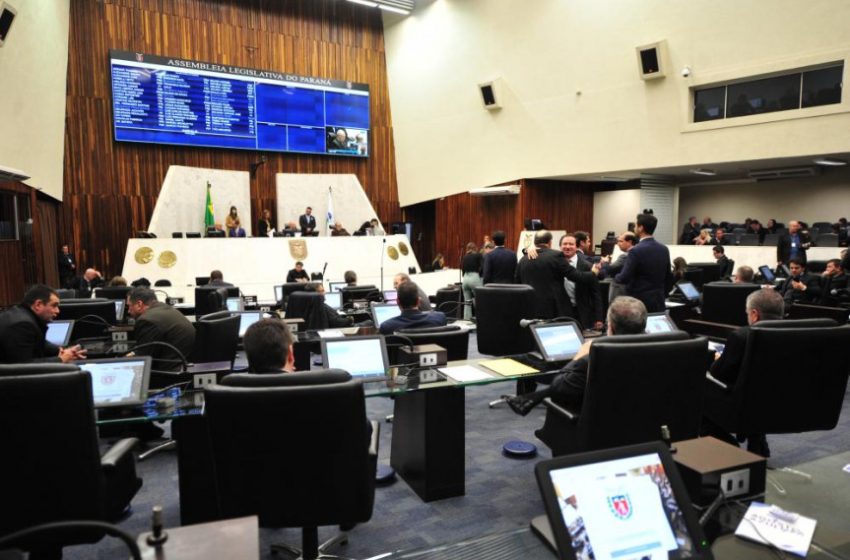 Resultados do concurso da Assembleia Legislativa do Paraná foram divulgados