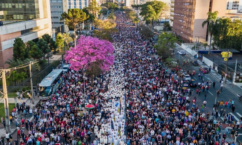 Curitiba espera mais de 120 mil fiéis no Corpus Christi