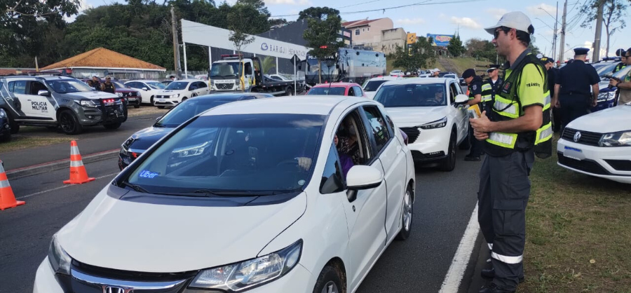 Paraná lança campanha com objetivo de diminuir acidentes de trânsito