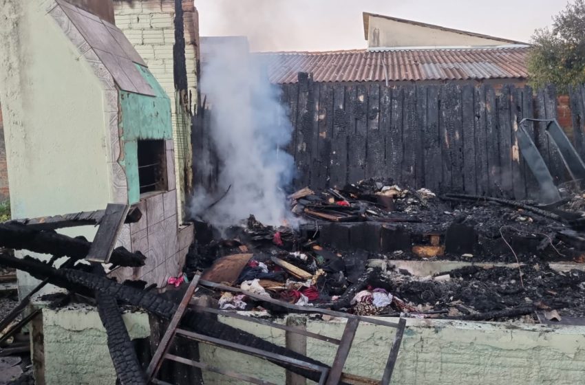  Casal de idosos morre em incêndio na RMC