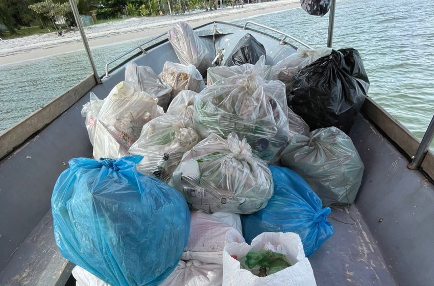 Duas toneladas de lixo são recolhidas na Ilha do Mel