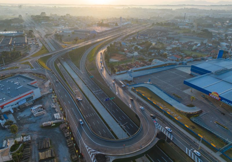  Motoristas sentem alívio no trânsito com liberação da Linha Verde