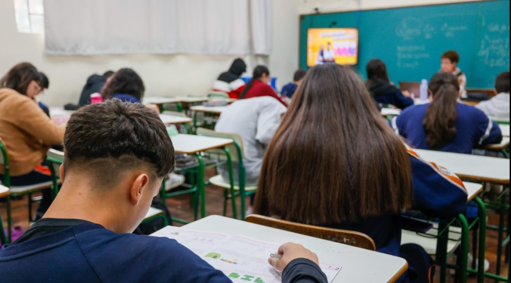 Lei determina o ensino sobre as mudanças climáticas nas escolas