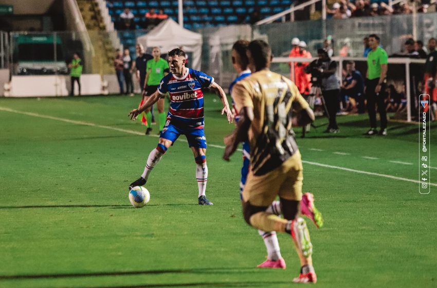  Athletico é derrotado e perde liderança do Brasileirão