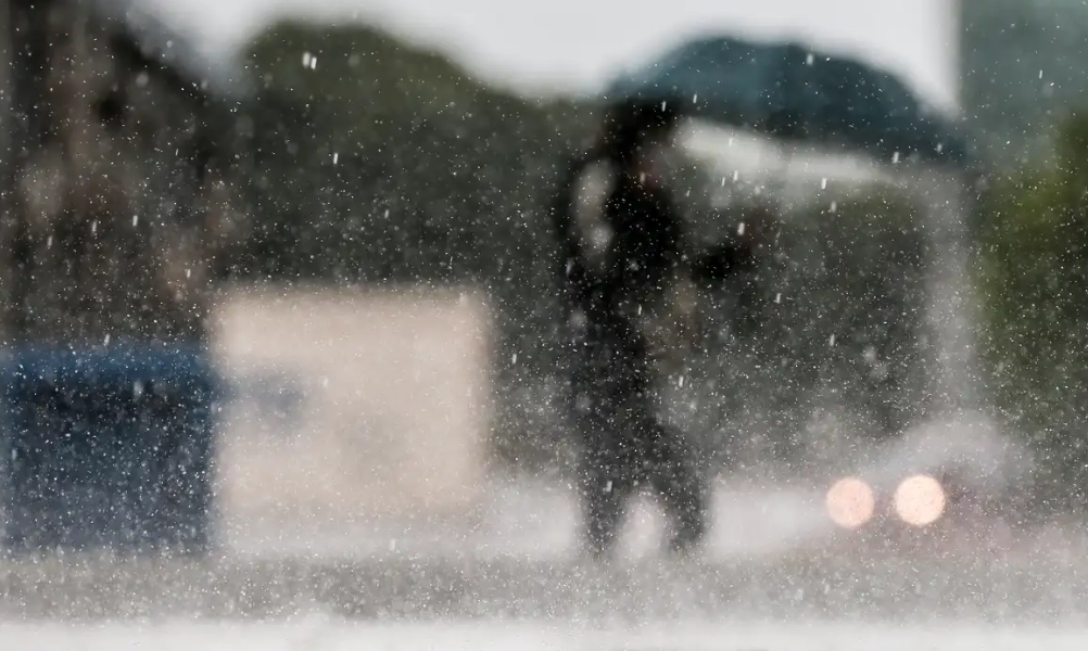 Frente fria traz chuva para o Paraná na próxima semana
