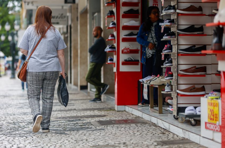  Paraná encerra semestre com saldo positivo de 68.473 empresas