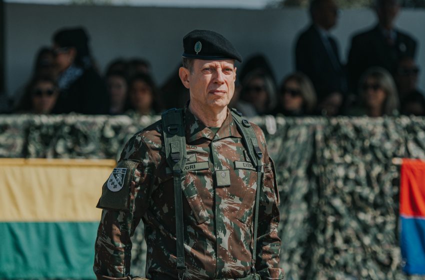  General Nigri passa a comandar a 5ª Divisão do Exército