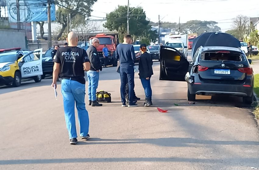  Corpo é encontrado em BMW parcialmente queimado no Hauer