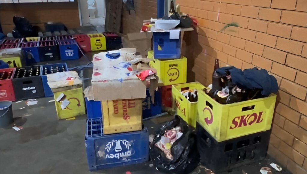 Barracão utilizado para falsificação de cervejas é descoberto na RMC