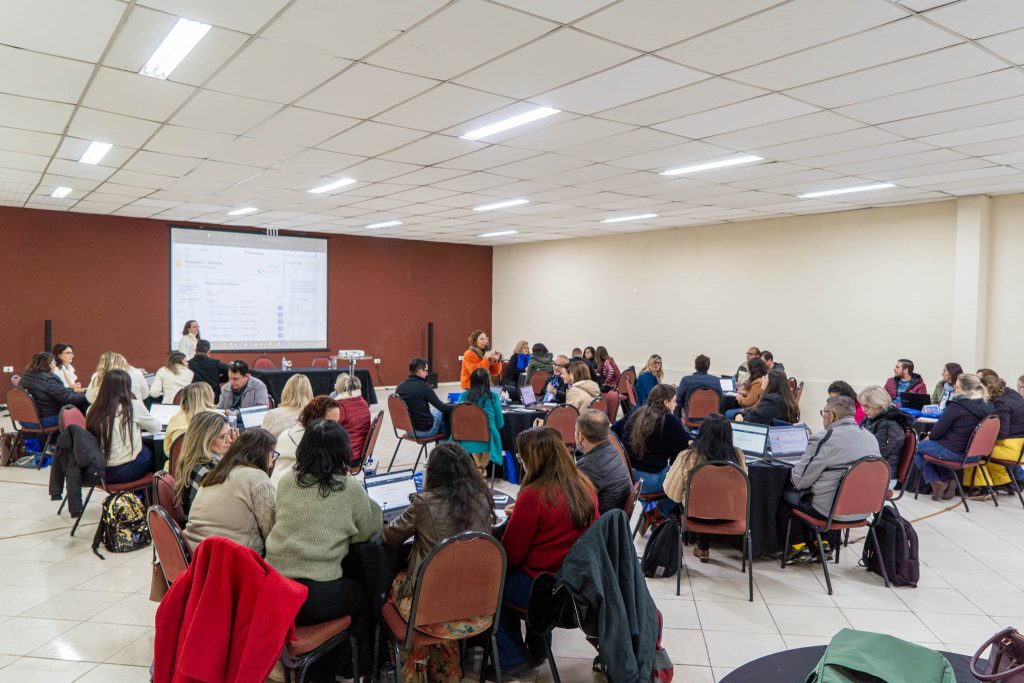 Técnicos pedagógicos são preparados para o uso da IA