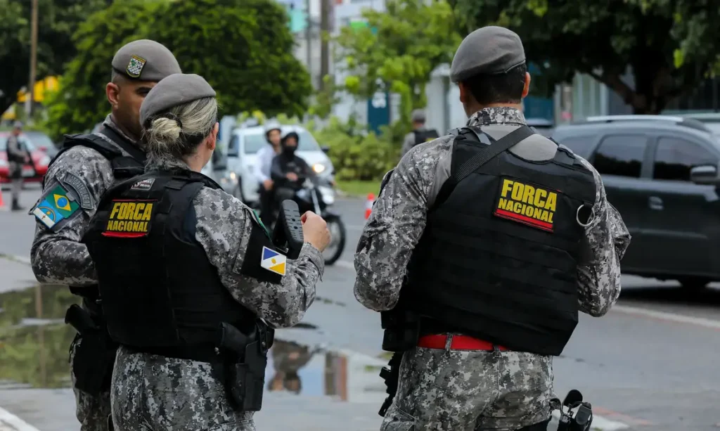 TSE aprova uso da força federal nas eleições