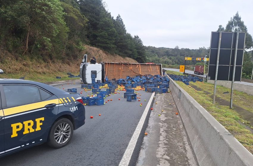  Motoristas enfrentam 15km de filas após acidente na BR-376