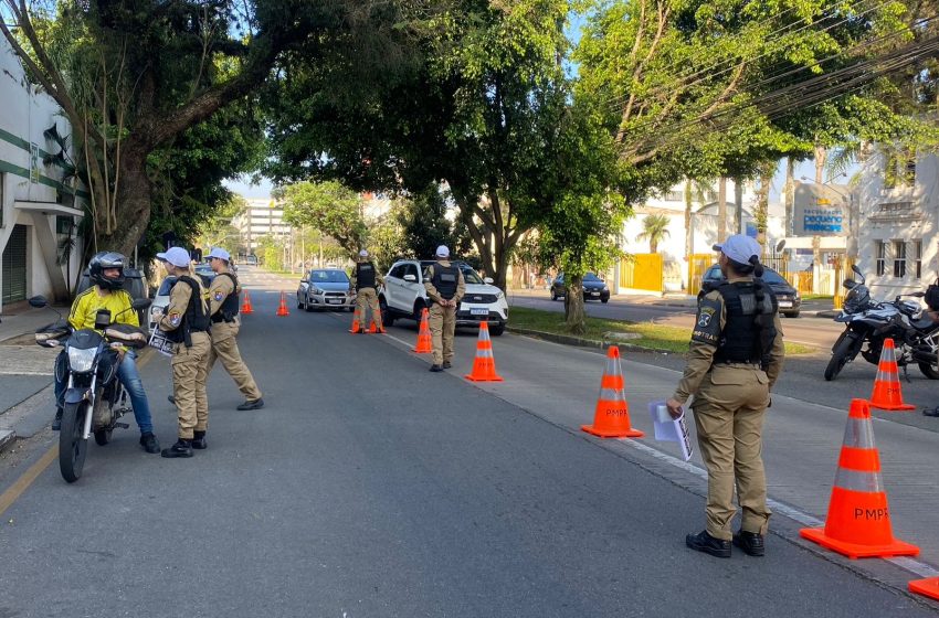  Blitz educativa para motociclistas comemora Dia Nacional de Trânsito