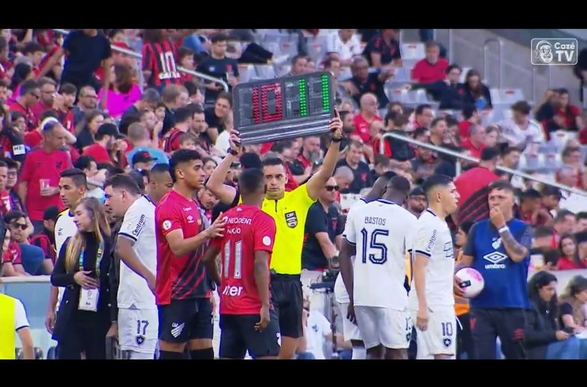  Lucho aposta em Nikão contra o Botafogo. ACOMPANHE