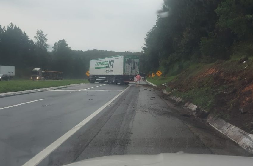  BR-116 é interditada e fila chega a 10 quilômetros