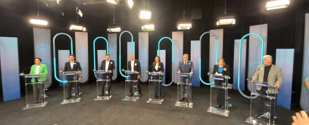 Debate: candidatos disputam indecisos antes do 1º turno das Eleições