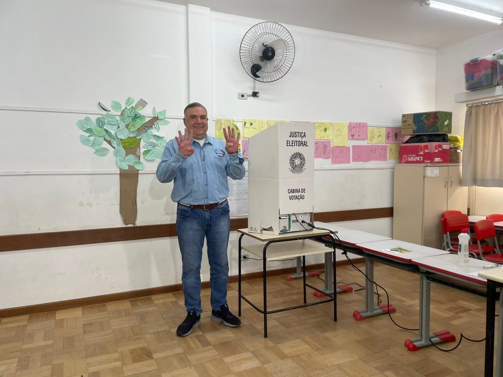 ‘Momento de comparar quem é o melhor’, afirma Leprevost