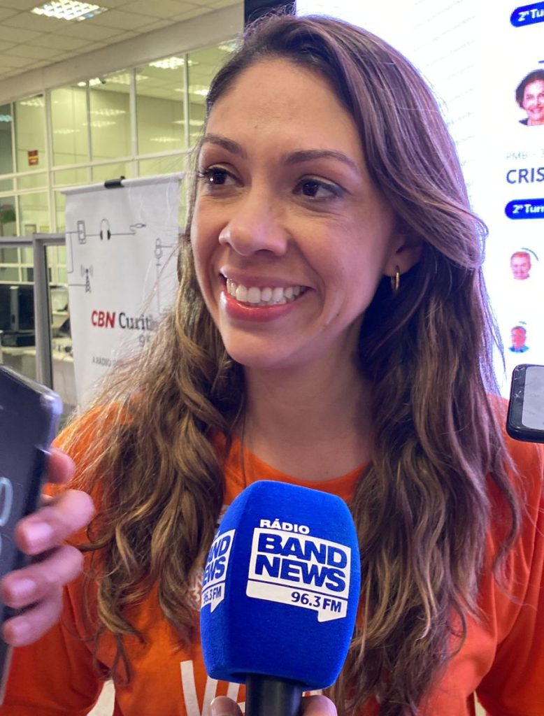 Indiara Barbosa assume segundo mandato em Curitiba