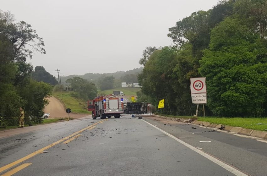  Engavetamento deixa BR-116 com mais de 10 km de congestionamento