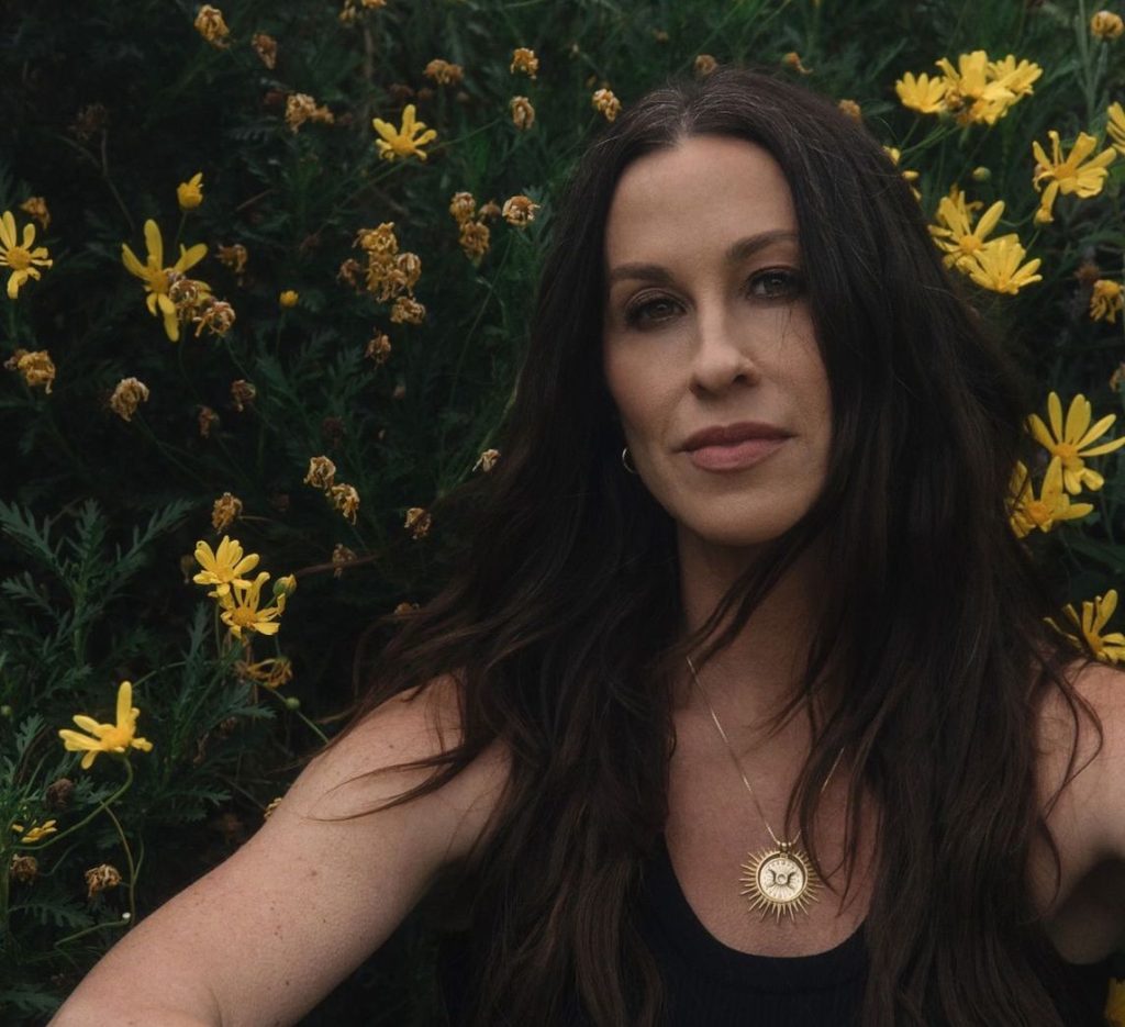 Alanis Morissete confirma show em Curitiba