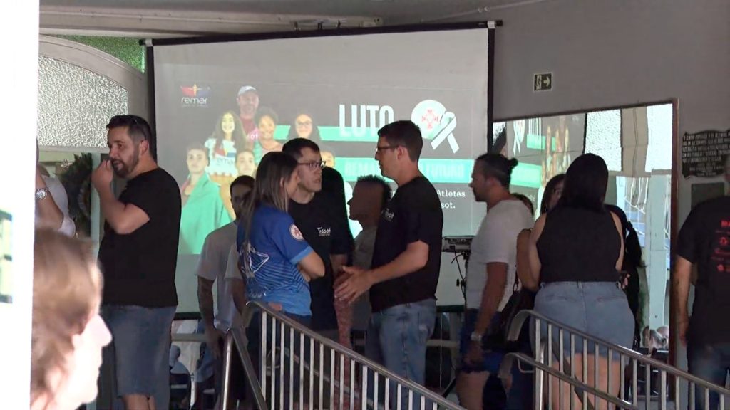 Velório de equipe de remo deve começar no início da noite