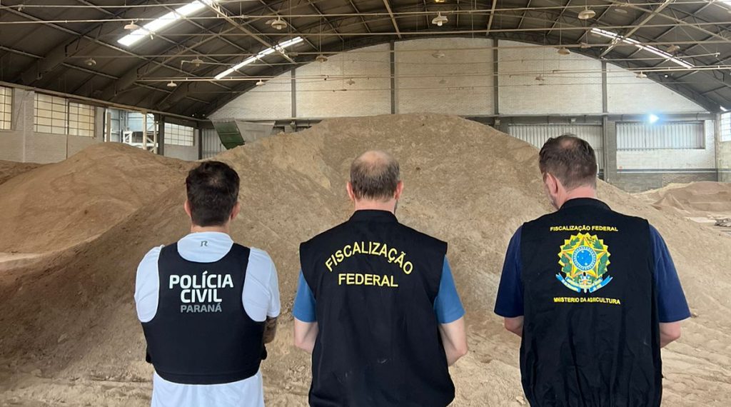 Suspeitos por adulteração de farelo de soja são presos
