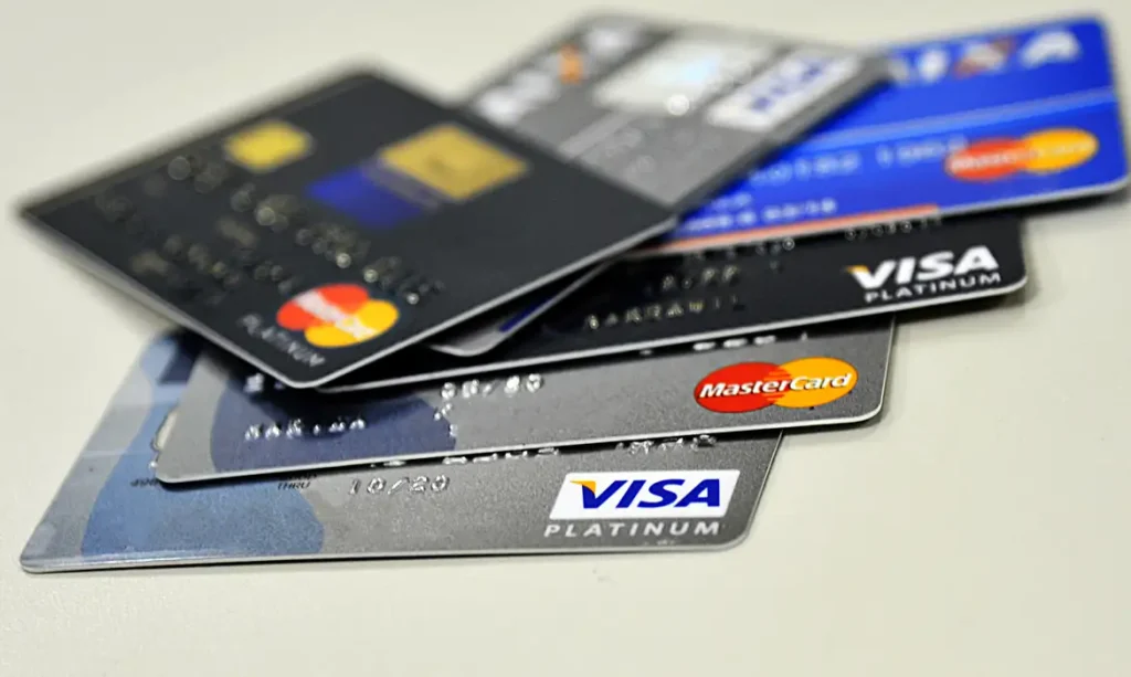 Golpes financeiros contra idosos crescem em todo o País