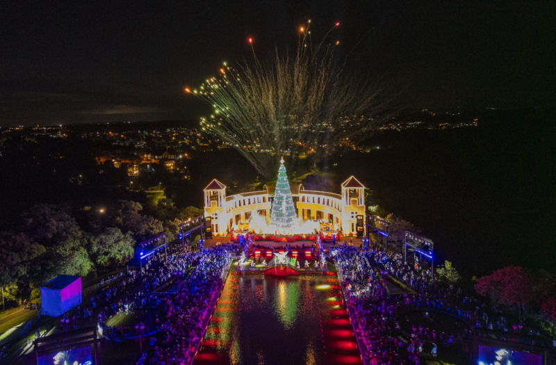 Natal de Curitiba começa nesta sexta-feira (22)