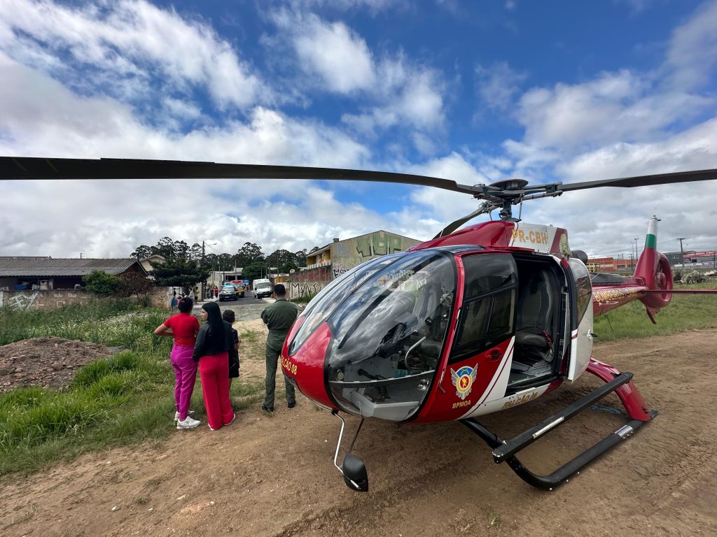 Homem bêbado foge de moto e é baleado pela PRF