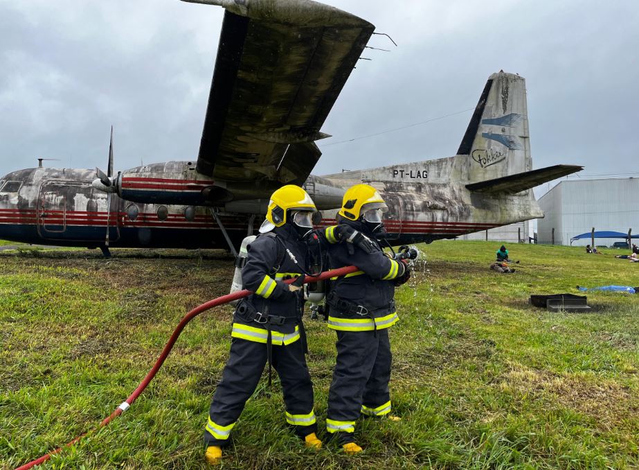 Aeroporto Afonso Pena faz treinamento de emergência