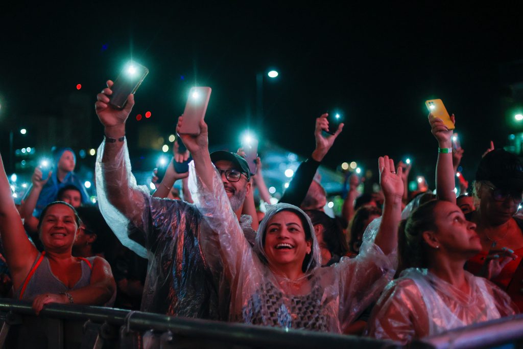 Show de drones vai anunciar atrações do Verão Maior Paraná