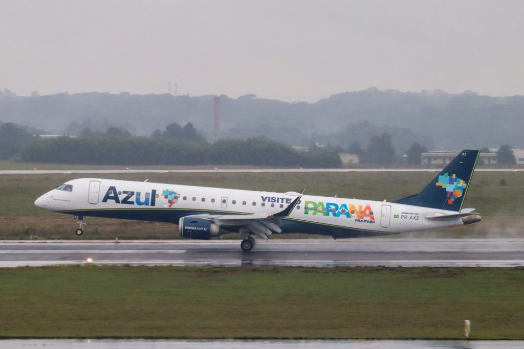 Operações da Azul serão canceladas em Ponta Grossa