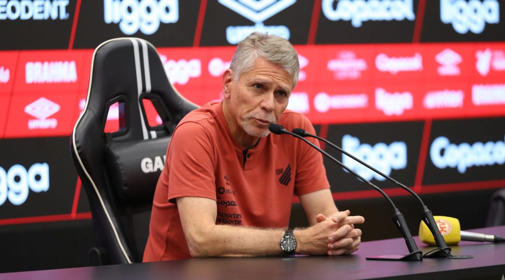 Autuori assume responsabilidade por rebaixamento do Athletico