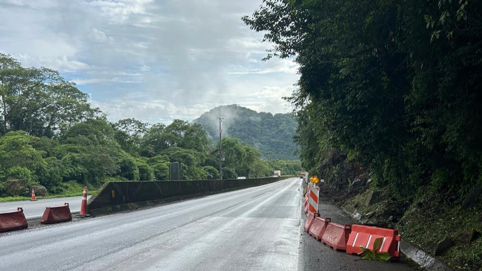 Pista da BR-277 vai ser fechada, em Morretes