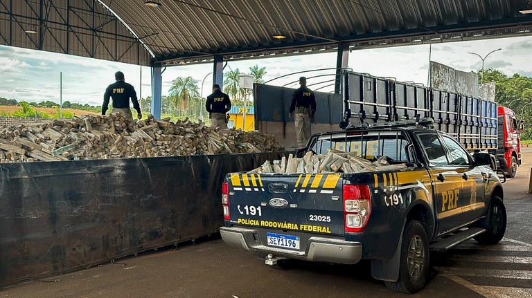 PRF apreende 284 toneladas de drogas no PR em 2024